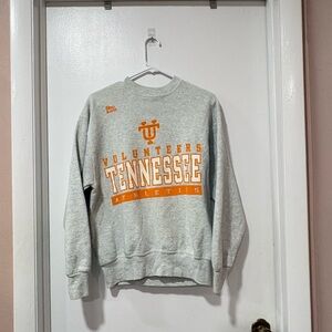 Pro player sweatshirt, volunteers, Tennessee athletics size medium
